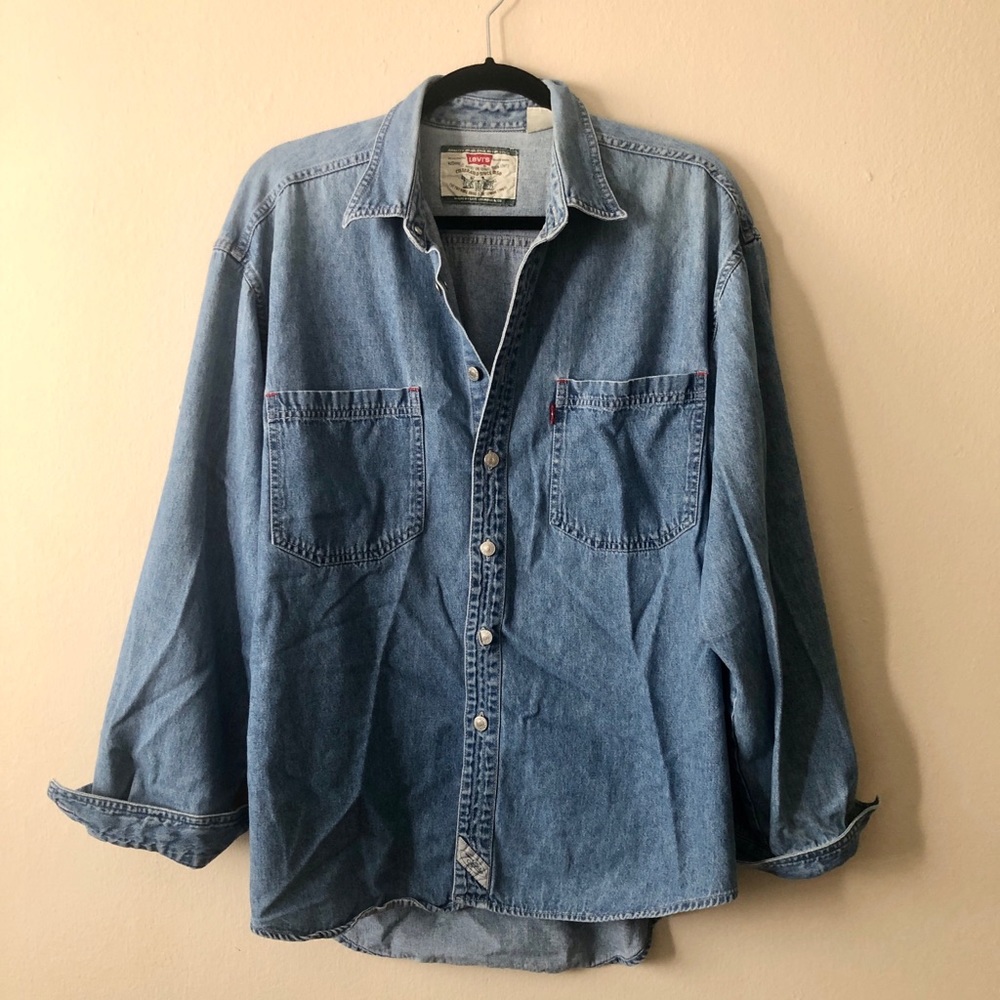 Vintage Levi’s Chambray Top
